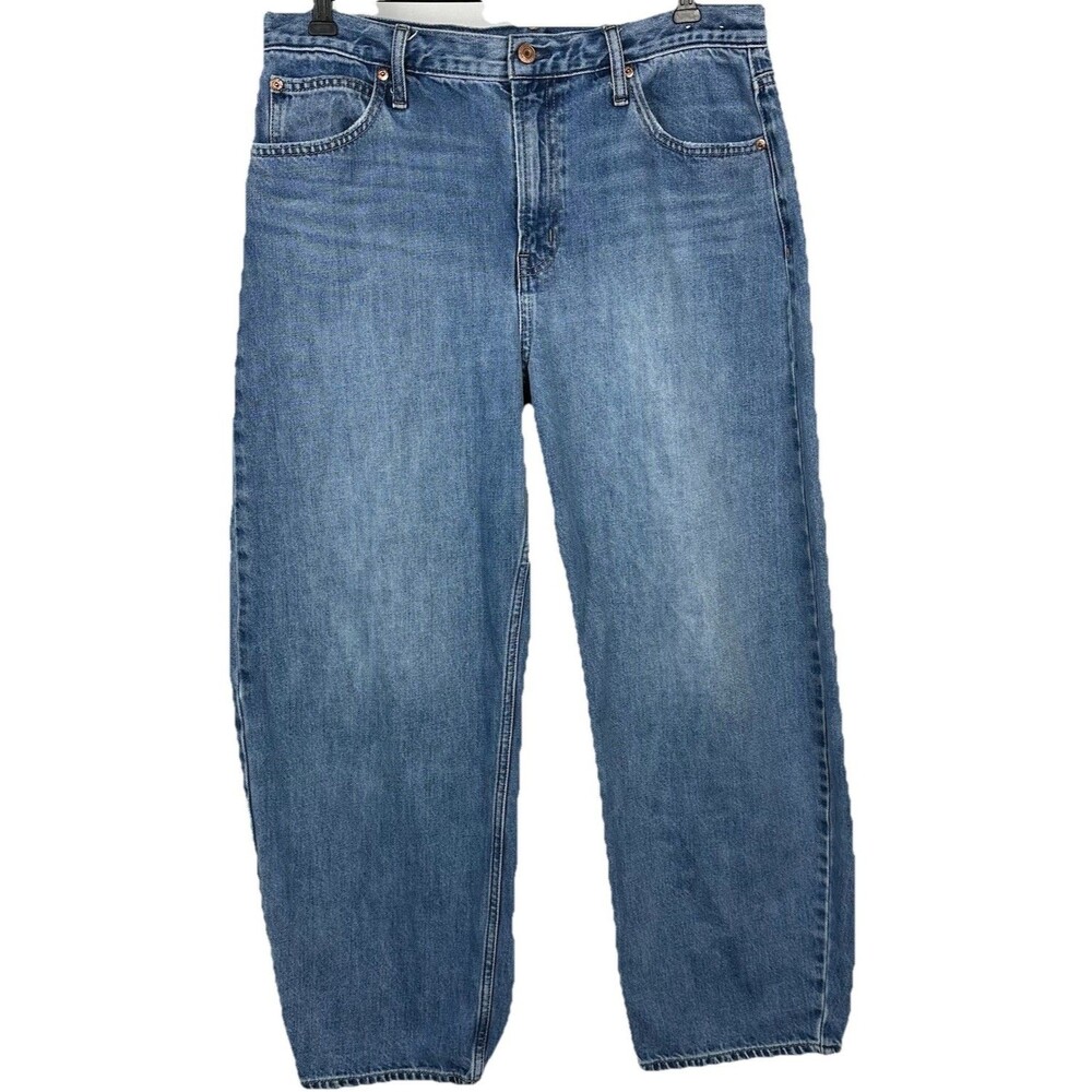 GAP Barrel High Rise Jeans, Women’s Size 14R/32 Medium Wash